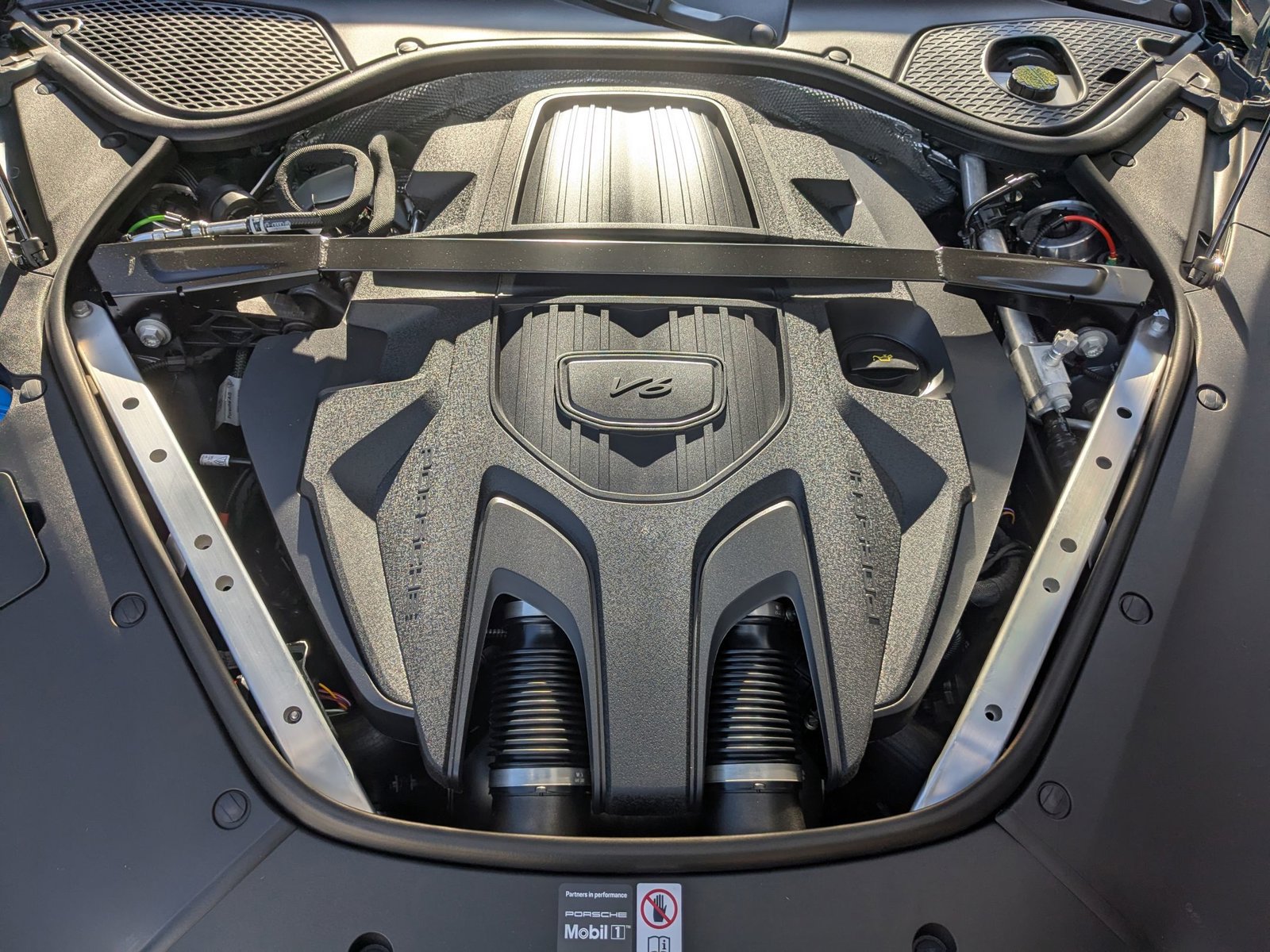 New 2026 Porsche Panamera 4 AWD/4WD image 27