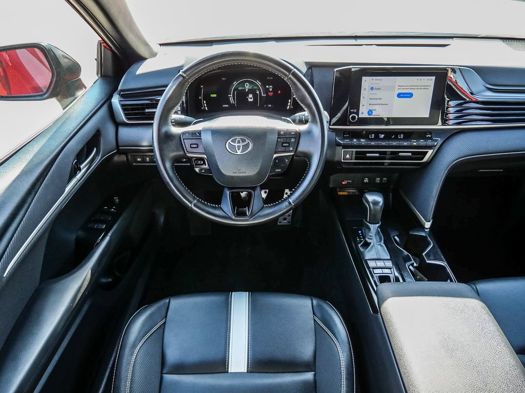 Used 2025 Toyota Camry SE FWD image 26