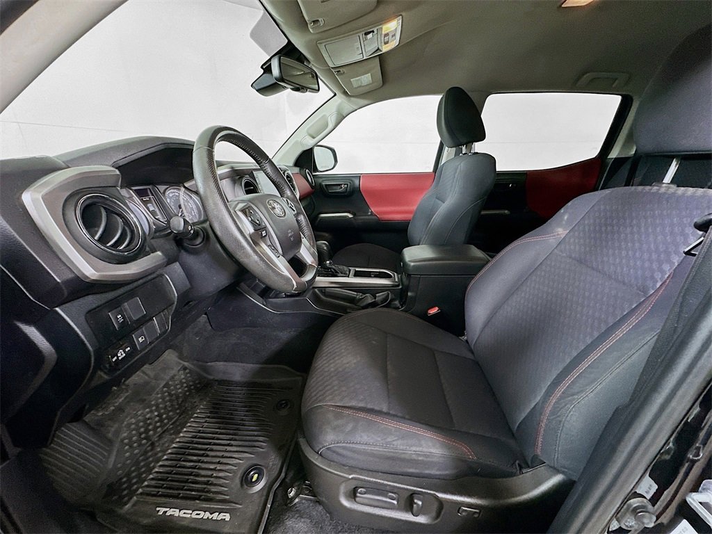 Used 2021 Toyota Tacoma SR5 image 14