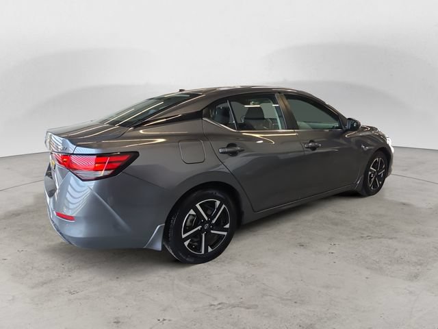 Used 2024 Nissan Sentra SV w/ Trunk Package FWD image 5