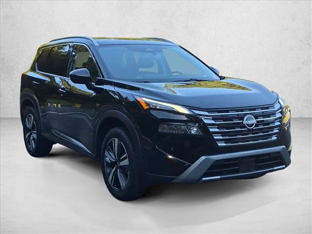 Used 2026 Nissan Rogue SL FWD image 3