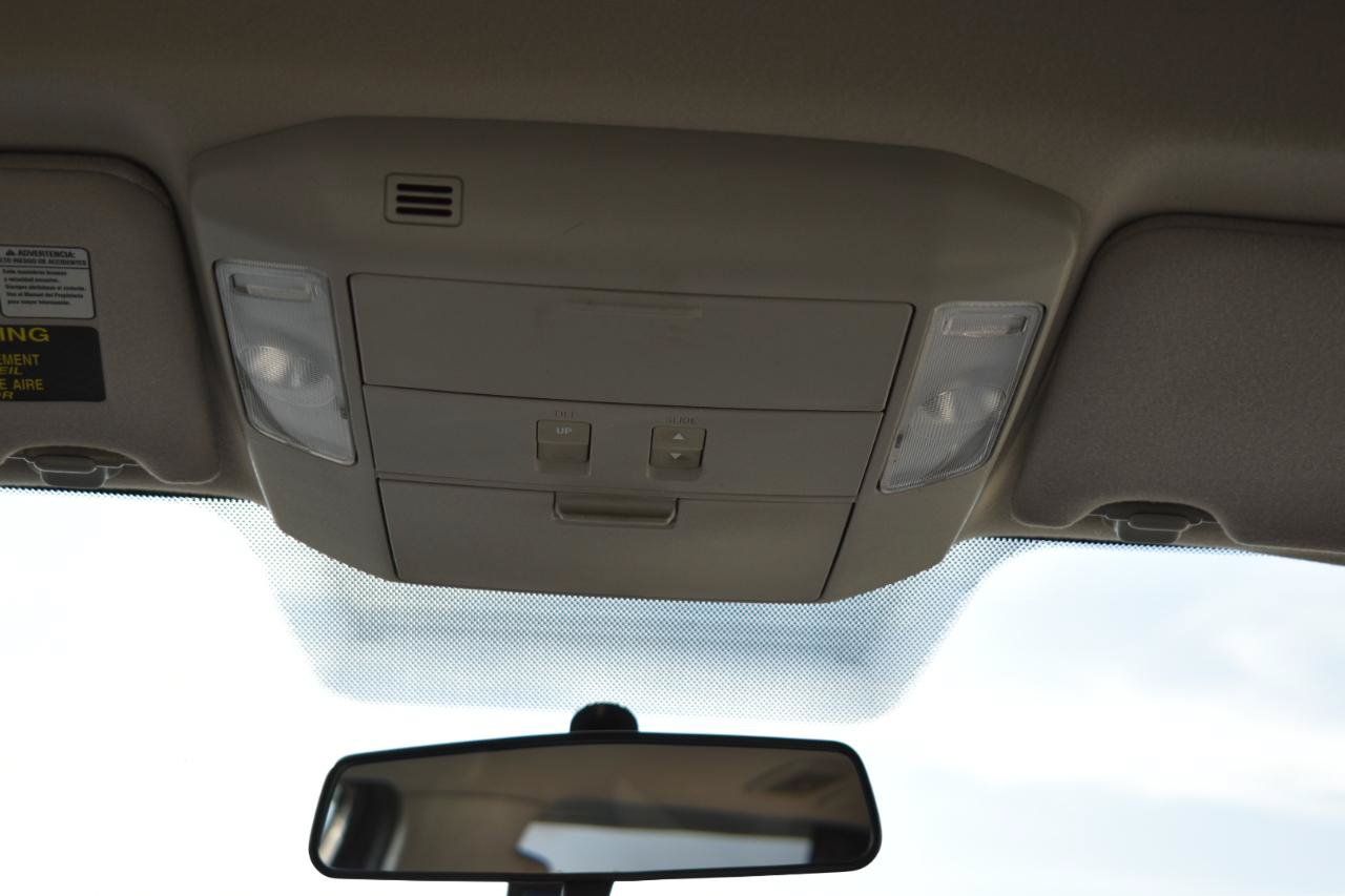 Used 2013 Toyota Sequoia SR5 AWD/4WD image 46