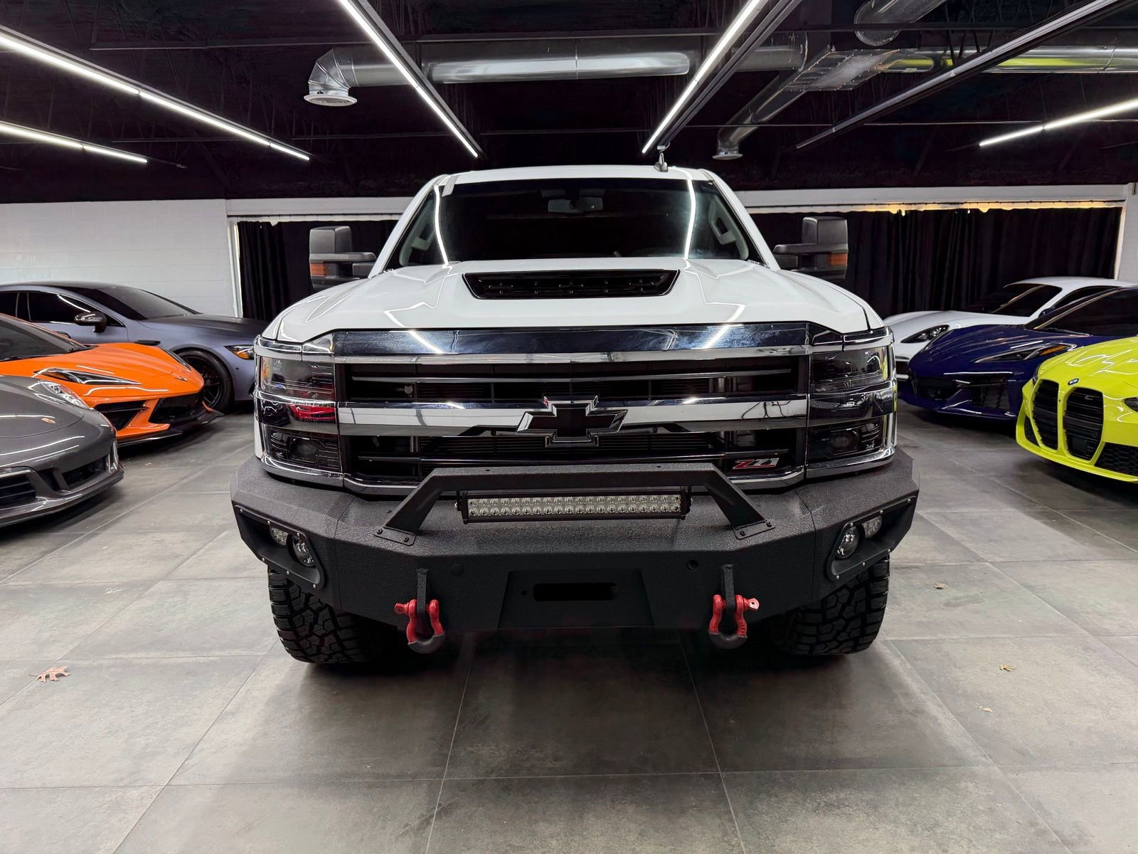 Used 2019 Chevrolet Silverado 2500 LT w/ Z71 Package, Off-Road image 10