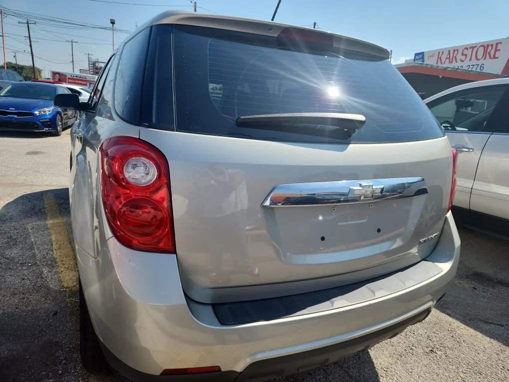 Used 2015 Chevrolet Equinox LS image 6