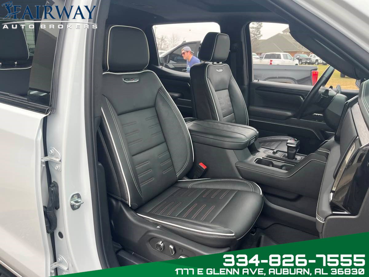 Used 2023 GMC Sierra 1500 AT4X image 12