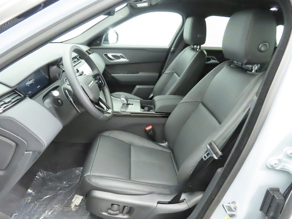 Used 2025 Land Rover Range Rover Velar Dynamic SE AWD/4WD image 19