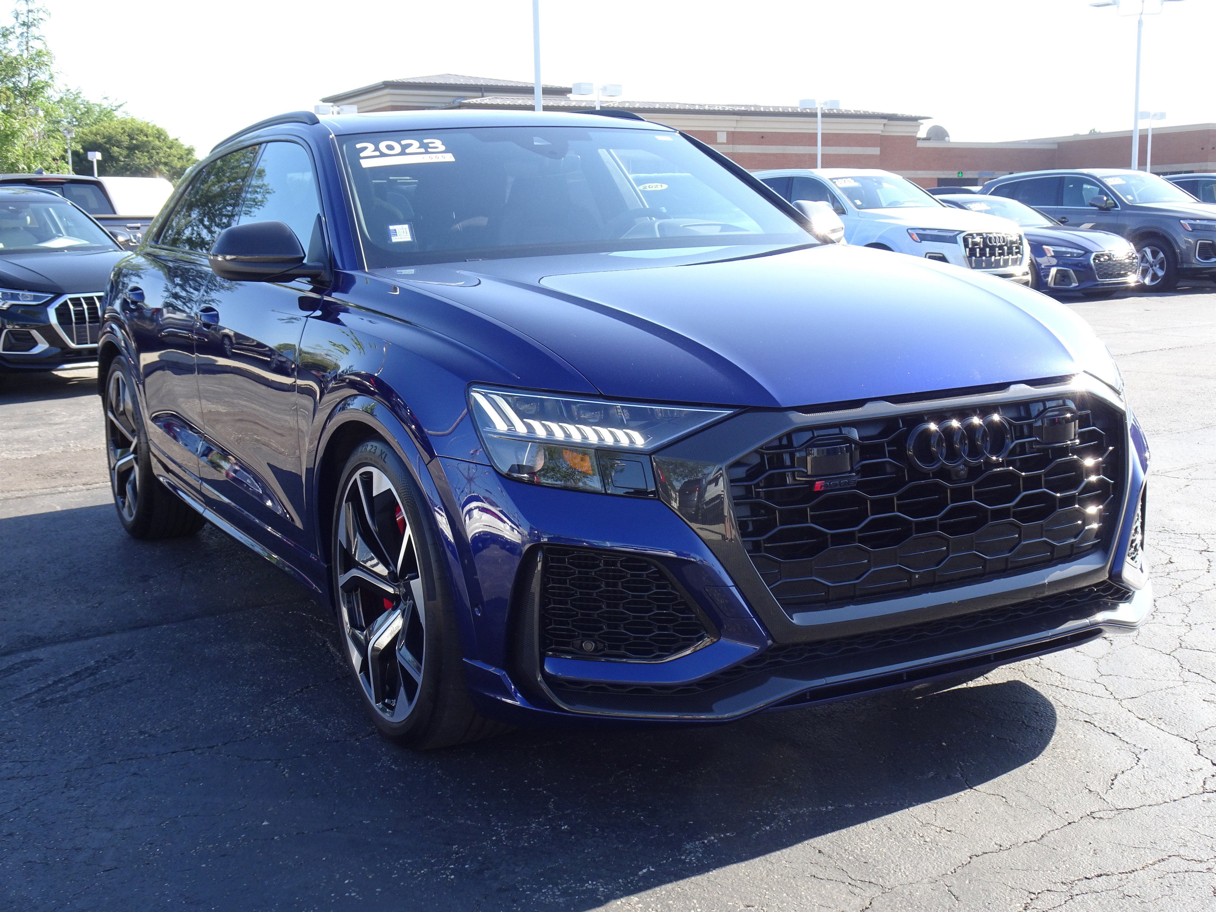 Certified 2023 Audi RS Q8 w/ Black Optic Package image 6