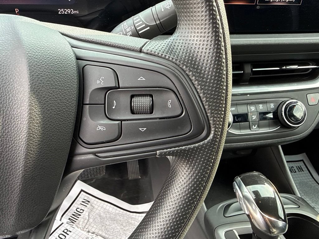 Used 2024 Buick Envista Preferred FWD image 25