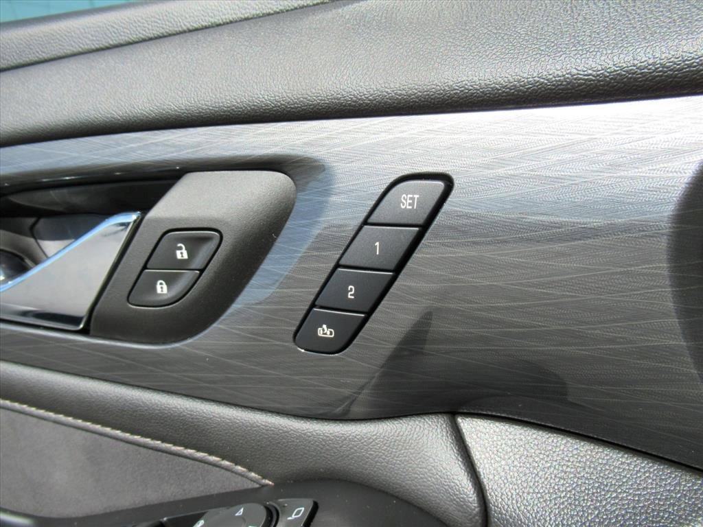 Certified 2023 Chevrolet Traverse High Country w/ LPO, 'HIT The Road' Package image 29