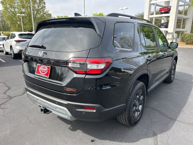 Used 2024 Honda Pilot TrailSport image 5