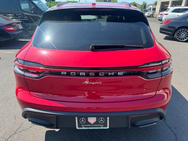 Used 2026 Porsche Macan AWD/4WD image 17
