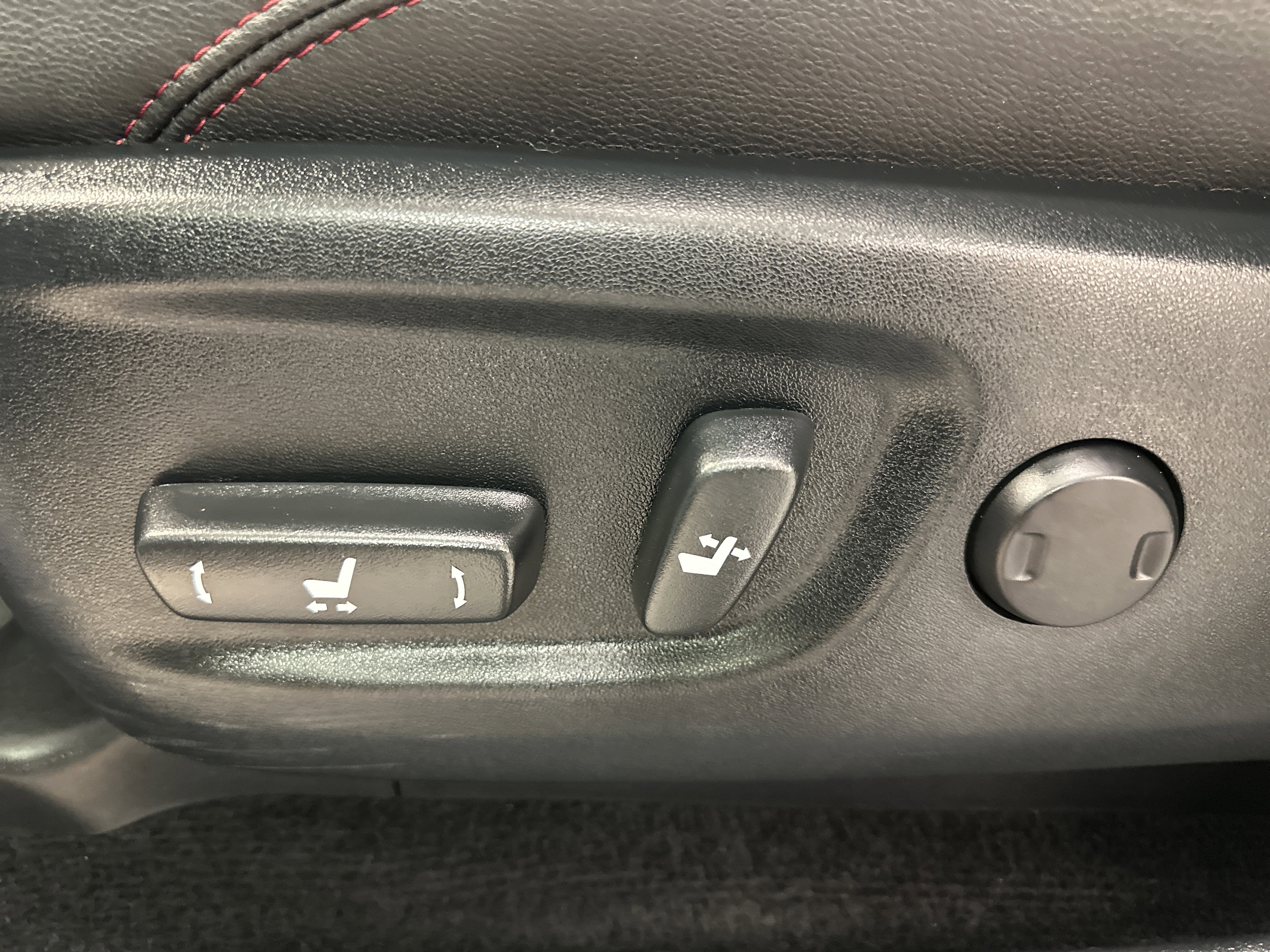 Used 2024 Toyota 4Runner TRD Off-Road Premium image 24