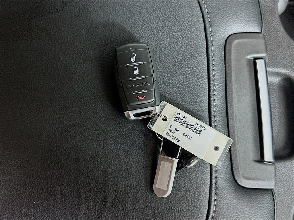 New 2025 RAM 4500 Tradesman image 19