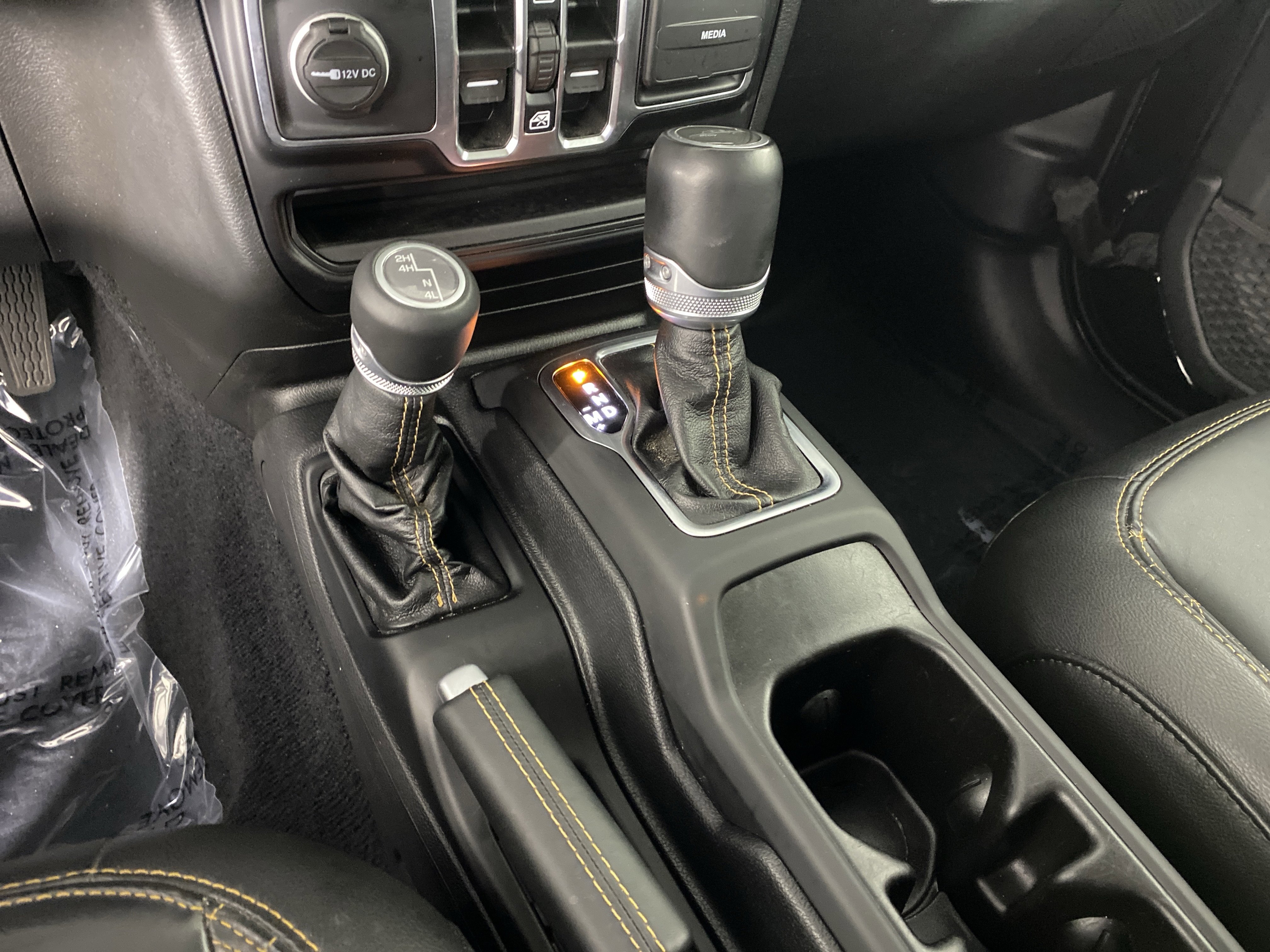 Used 2021 Jeep Gladiator Overland image 30