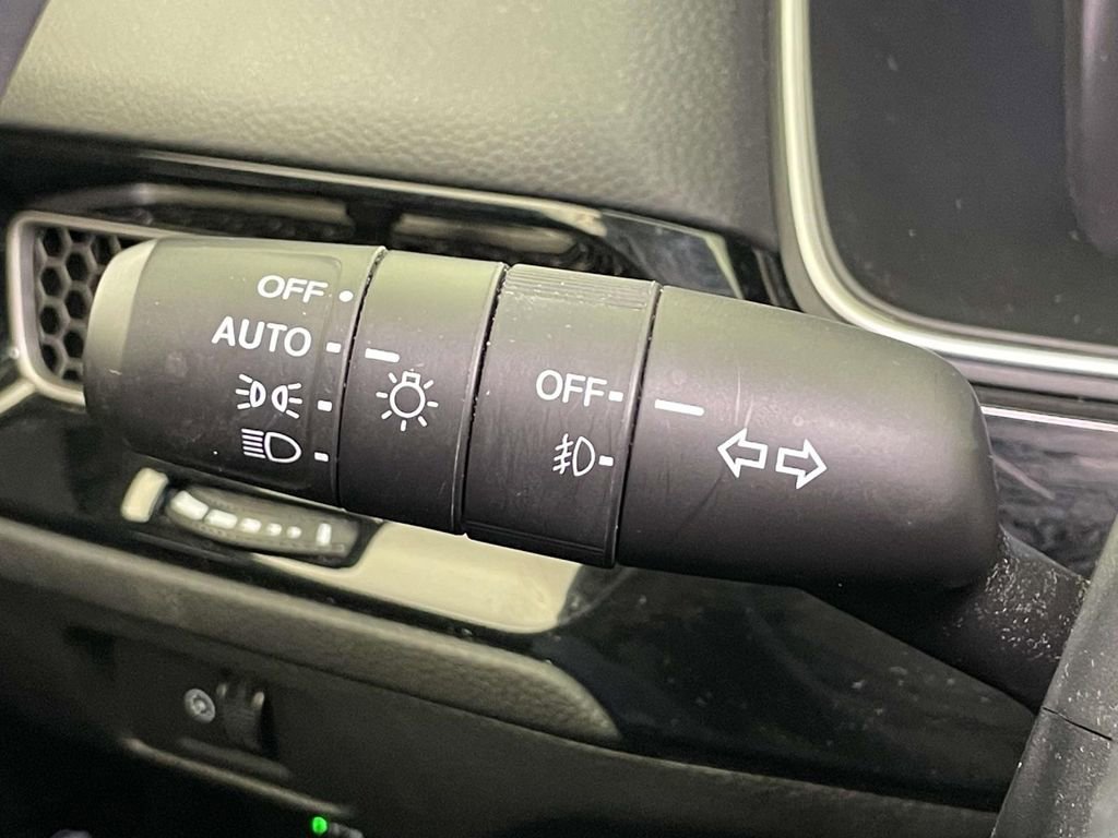 Used 2023 Honda Civic Touring image 37