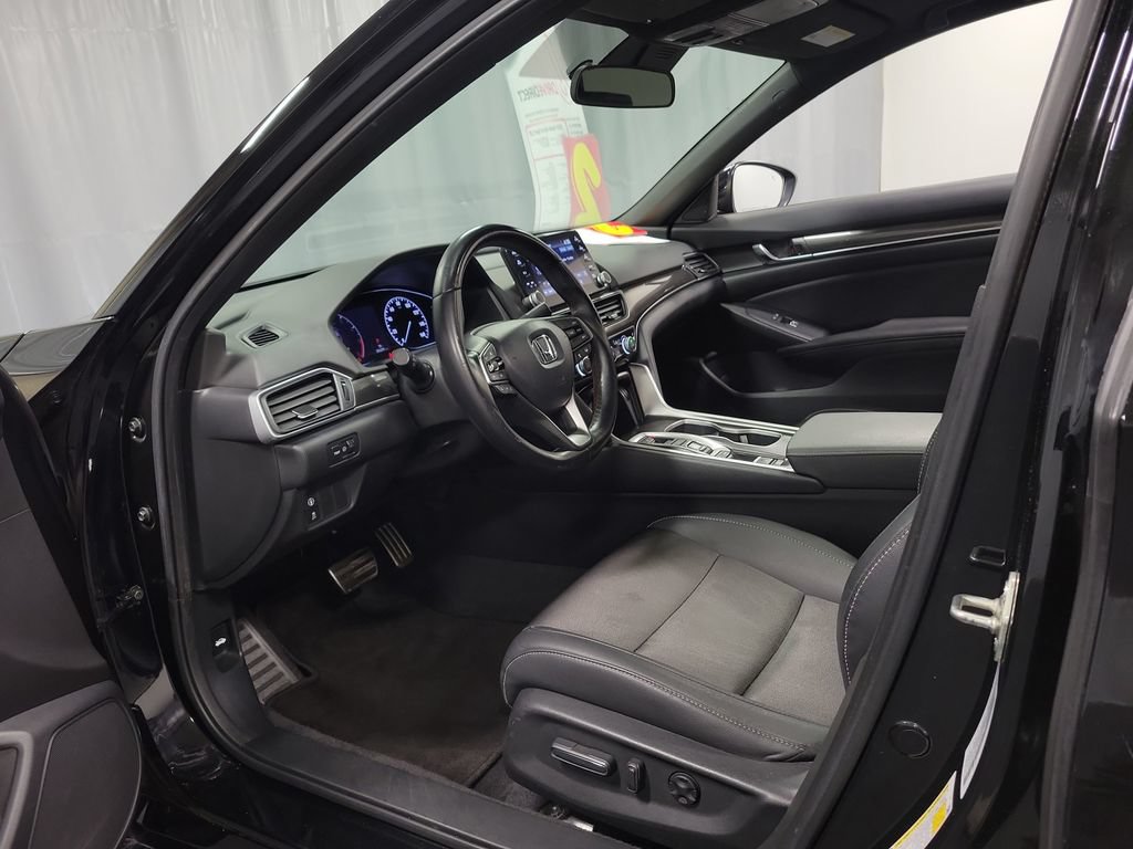 Used 2020 Honda Accord Sport image 12