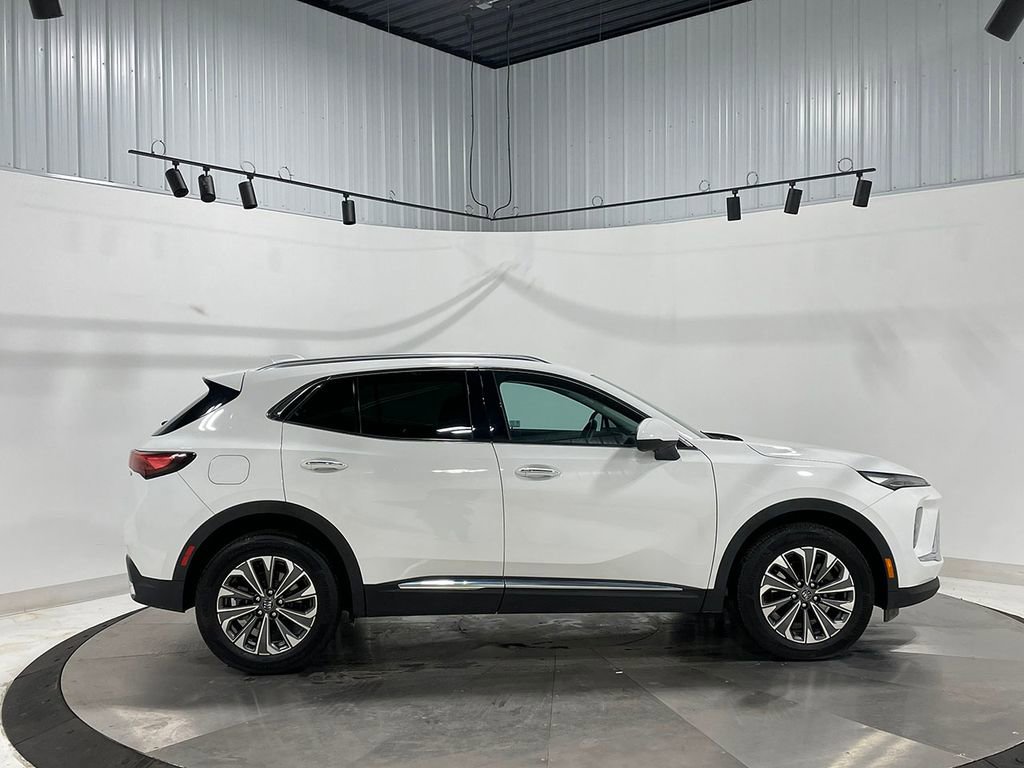 Used 2025 Buick Envision Preferred image 10