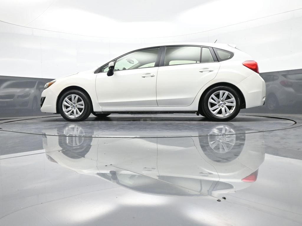 Used 2016 Subaru Impreza 2.0i Premium image 31