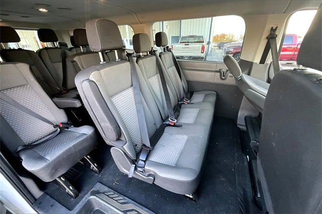 Used 2023 Ford Transit 350 XLT image 23