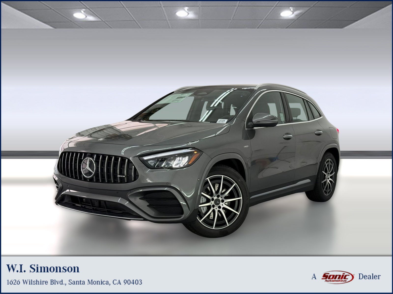 New 2026 Mercedes-Benz GLA 35 AMG 4MATIC image 1