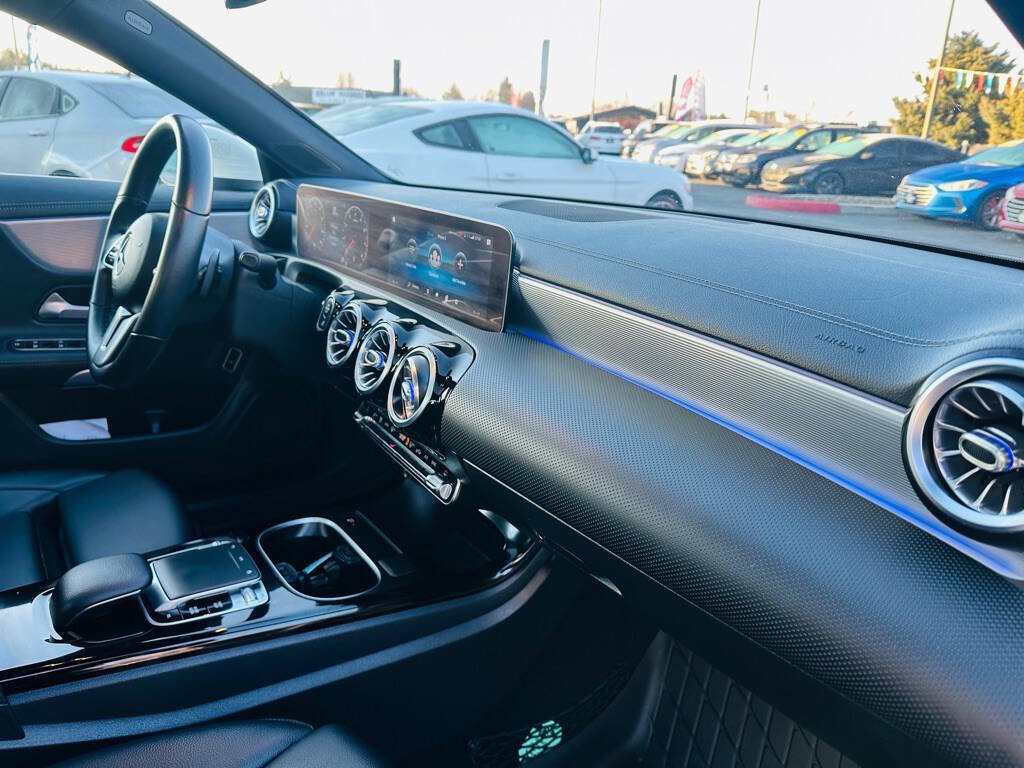 Used 2020 Mercedes-Benz CLA 250 4MATIC image 14