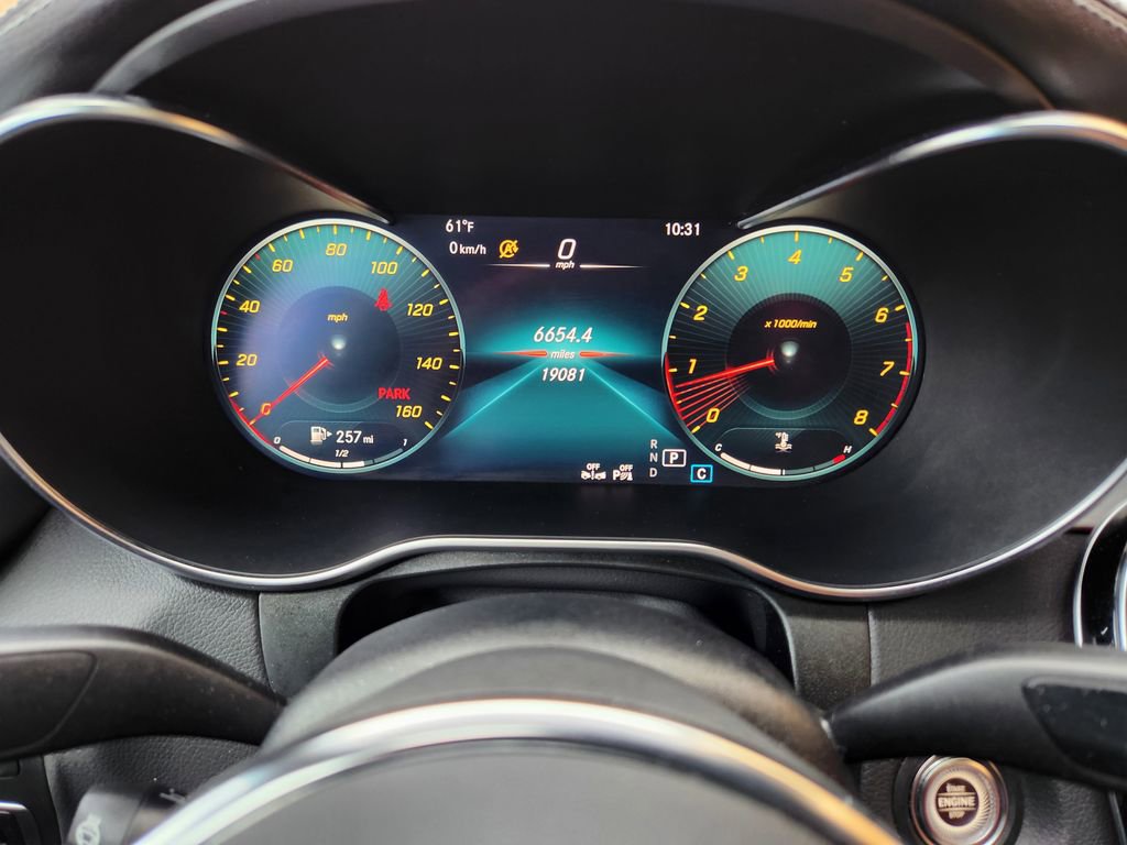 Used 2023 Mercedes-Benz GLC 300 4MATIC Coupe image 15