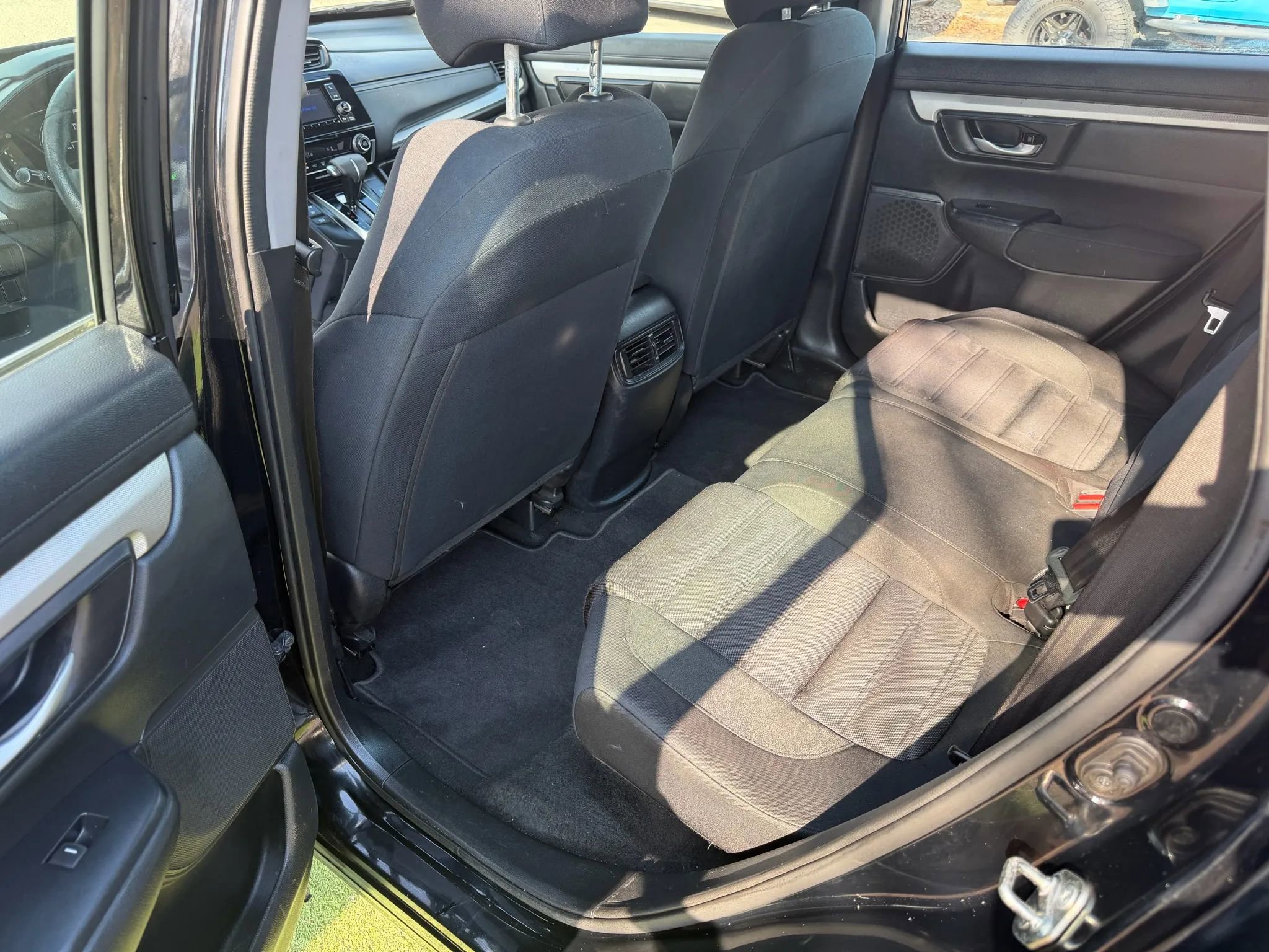 Used 2019 Honda CR-V LX image 17