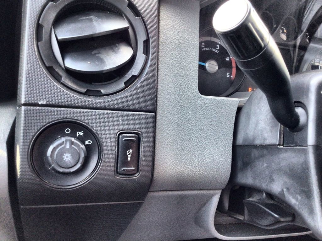 Used 2012 Ford F250 XL w/ XL Value Pkg RWD image 18