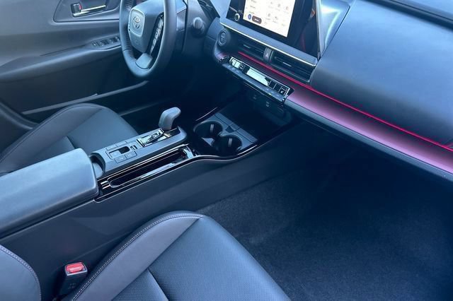 New 2026 Toyota Prius Plug-In Hybrid FWD image 15