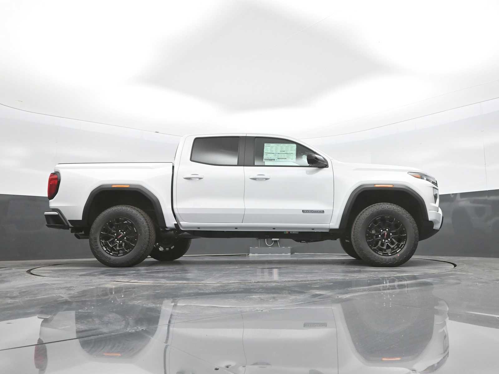 New 2026 GMC Canyon Elevation w/ Convenience Package RWD image 41