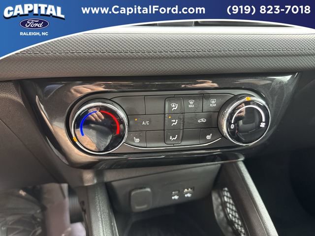 Used 2024 Chevrolet TrailBlazer LT w/ LT Cold Weather Package image 28