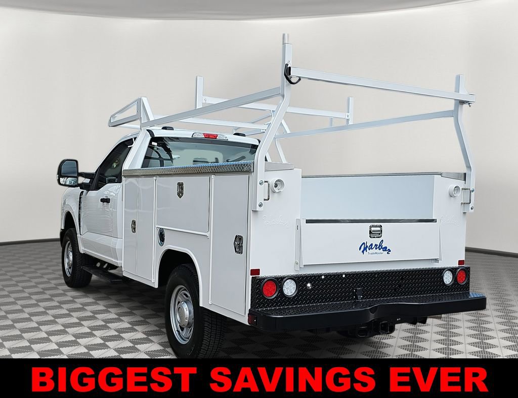 New 2025 Ford F250 XL w/ FX4 Off-Road Package image 5