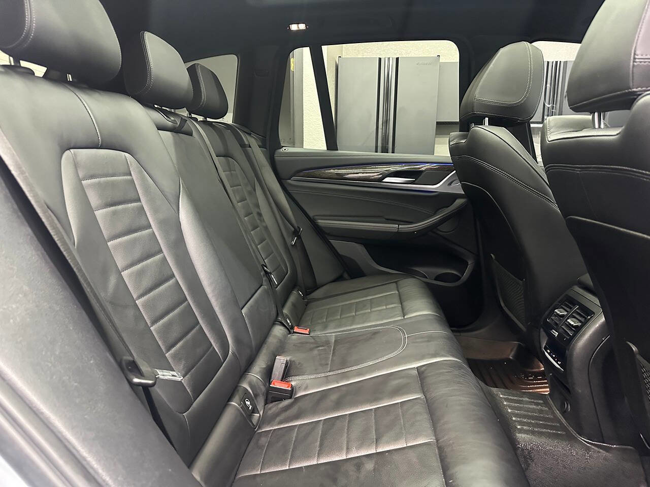 Used 2018 BMW X3 xDrive30i image 32