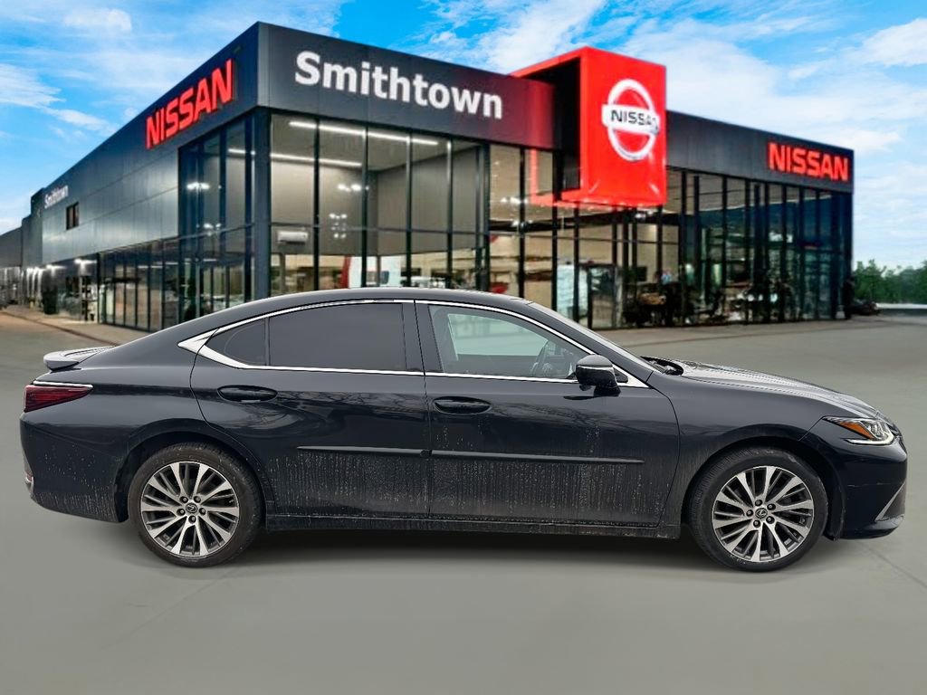 Used 2021 Lexus ES 250 w/ Premium Package image 6