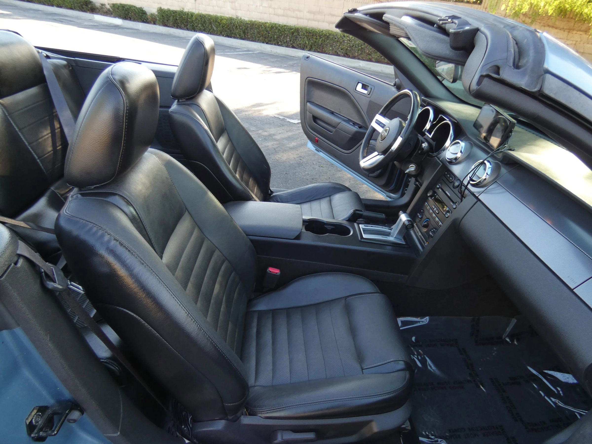 Used 2007 Ford Mustang GT Premium image 25