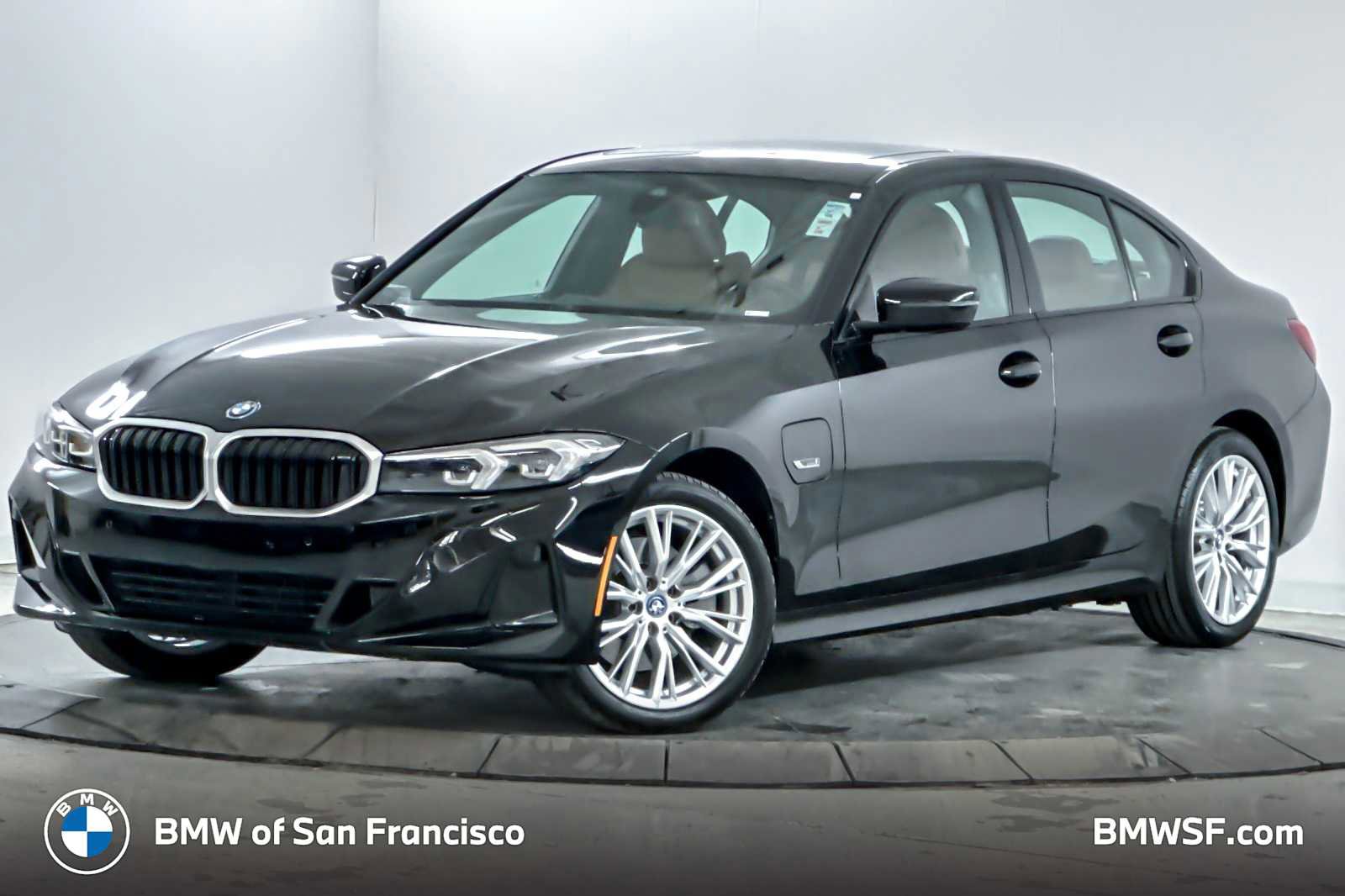 Used 2023 BMW 330e xDrive 330e xDrive w/ Driving Assistance Package image 1