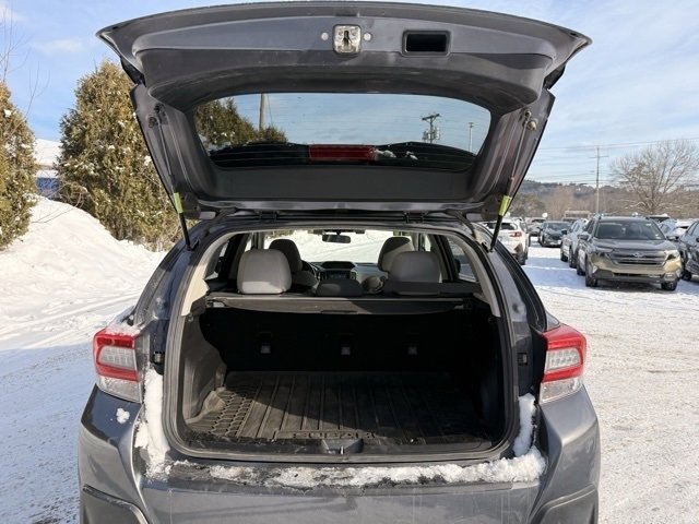 Used 2021 Subaru Crosstrek 2.0i Premium image 6