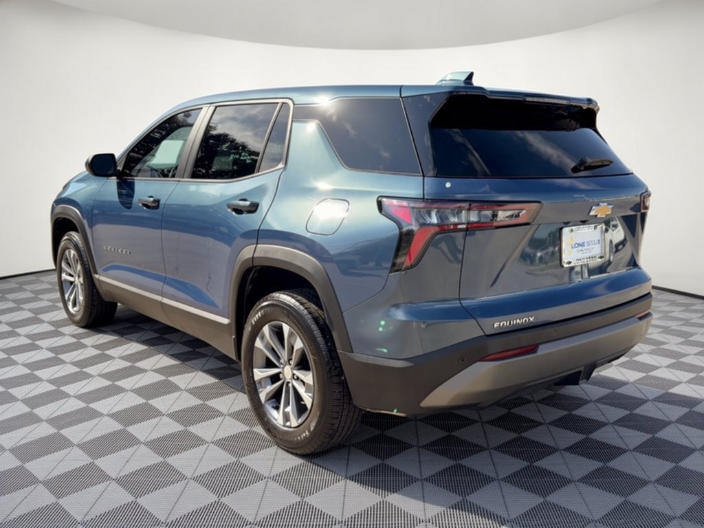 Certified 2026 Chevrolet Equinox LT w/ Convenience Package II FWD image 3