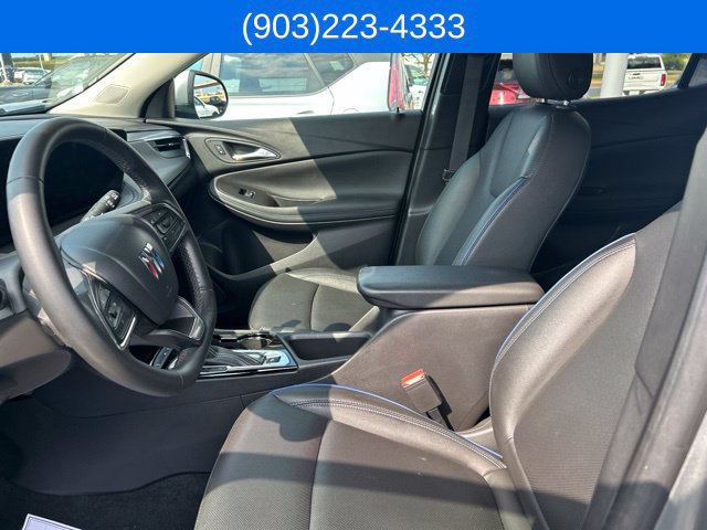 Used 2025 Buick Encore GX Sport Touring FWD image 35