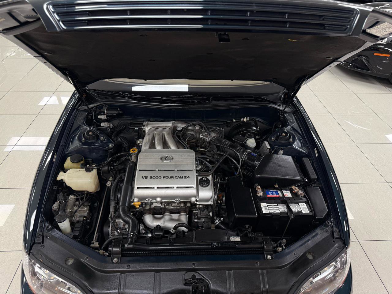 Used 1995 Lexus ES 330 FWD image 28