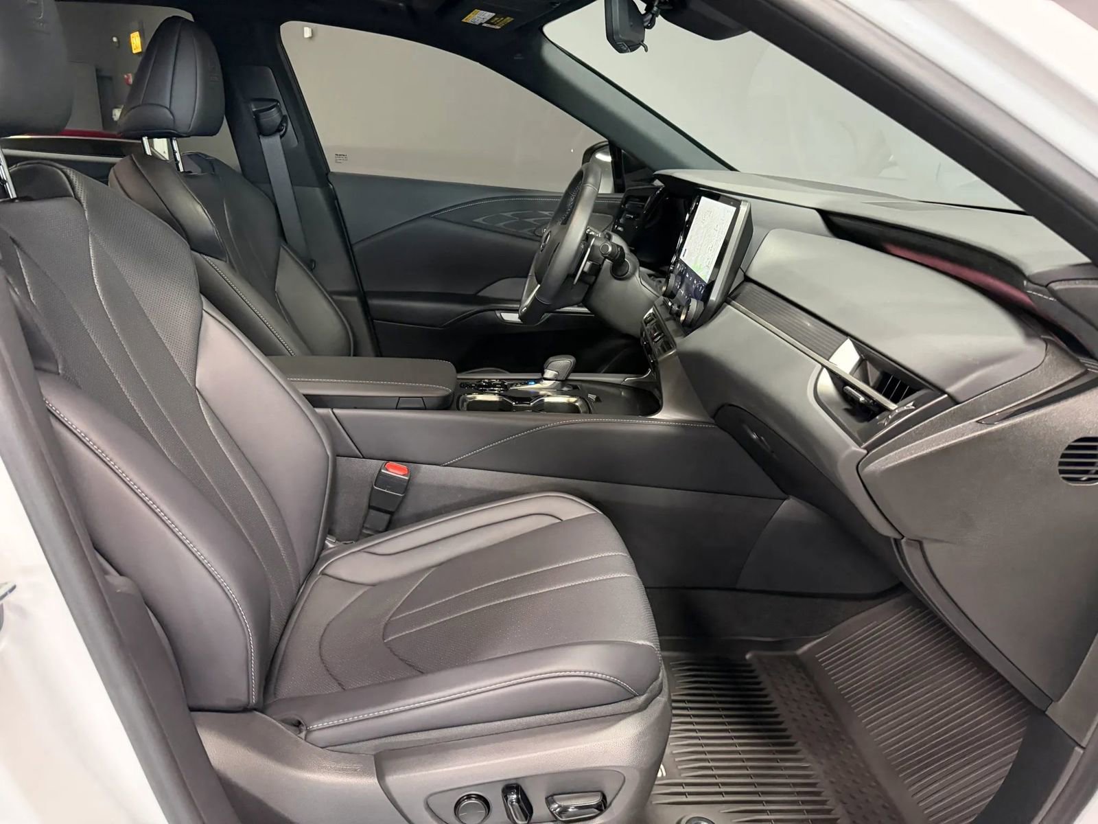 Used 2024 Lexus RX 350 F Sport w/ Convenience Package AWD/4WD image 23