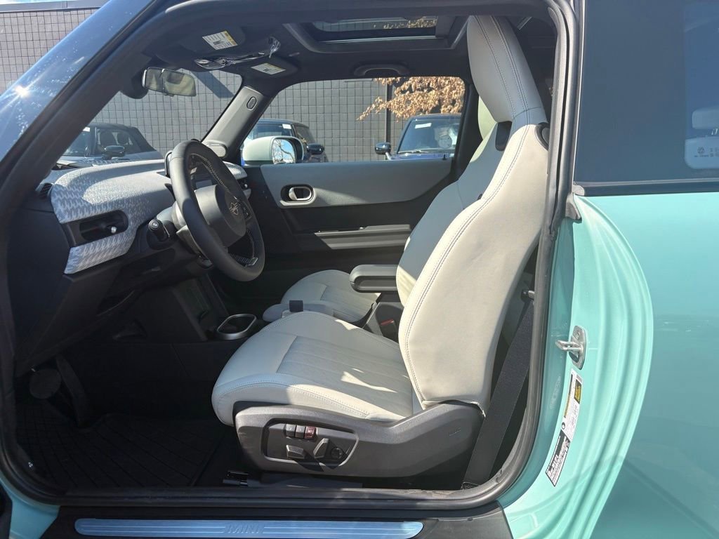 Used 2026 MINI Cooper S FWD image 17