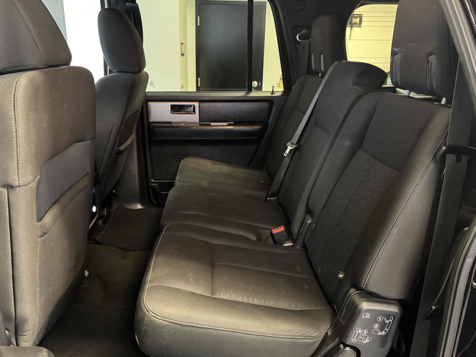 Used 2017 Ford Expedition EL XLT image 27