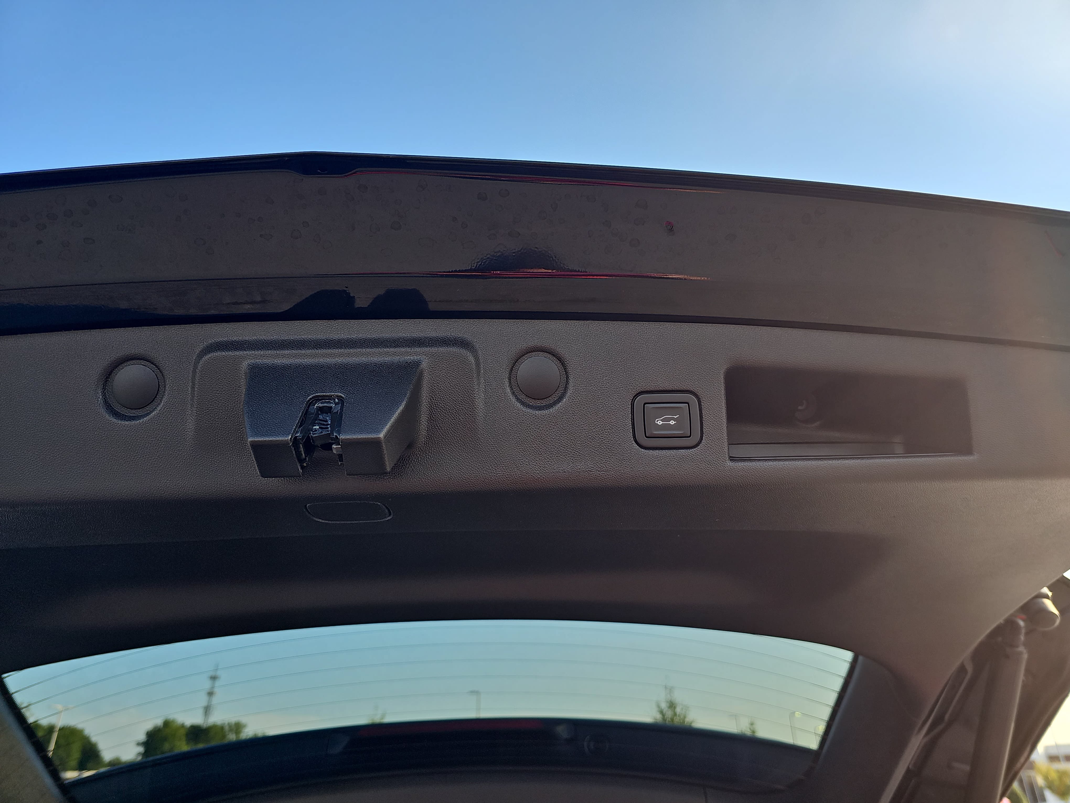 Used 2020 Chevrolet Equinox LT FWD image 14