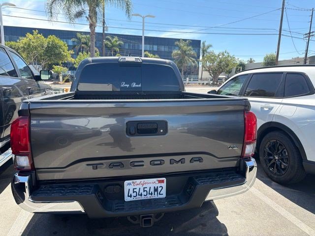 Certified 2018 Toyota Tacoma TRD Off-Road RWD image 8
