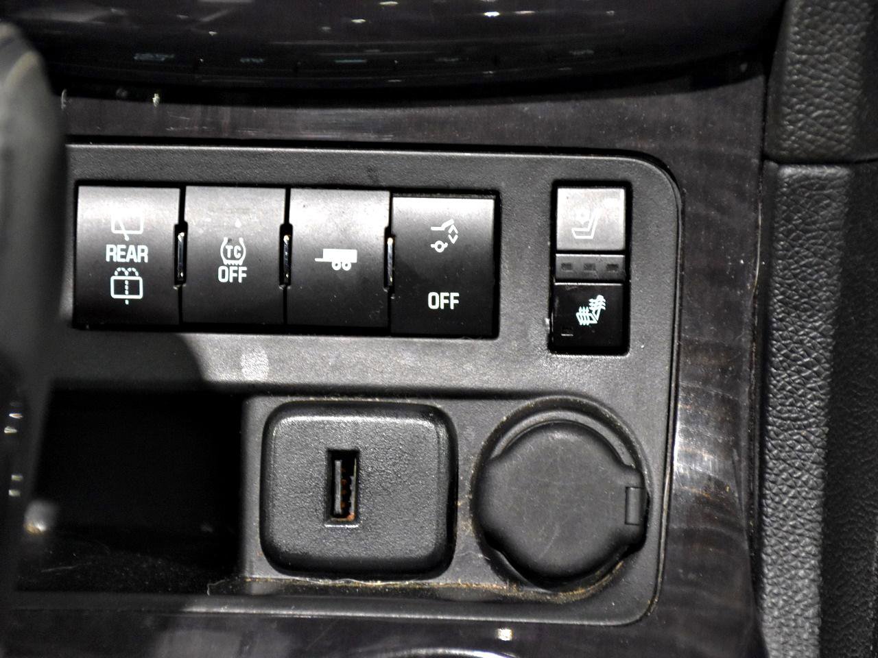 Used 2016 Buick Enclave Premium w/ Experience Buick Package image 33