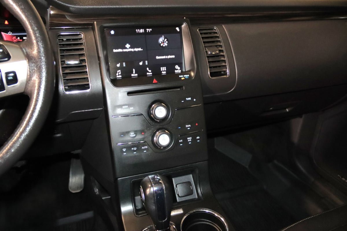 Used 2018 Ford Flex SEL w/ Equipment Group 202A FWD image 37