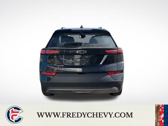 Used 2023 Chevrolet Bolt EUV Premier w/ Sun & Sound Package FWD image 6