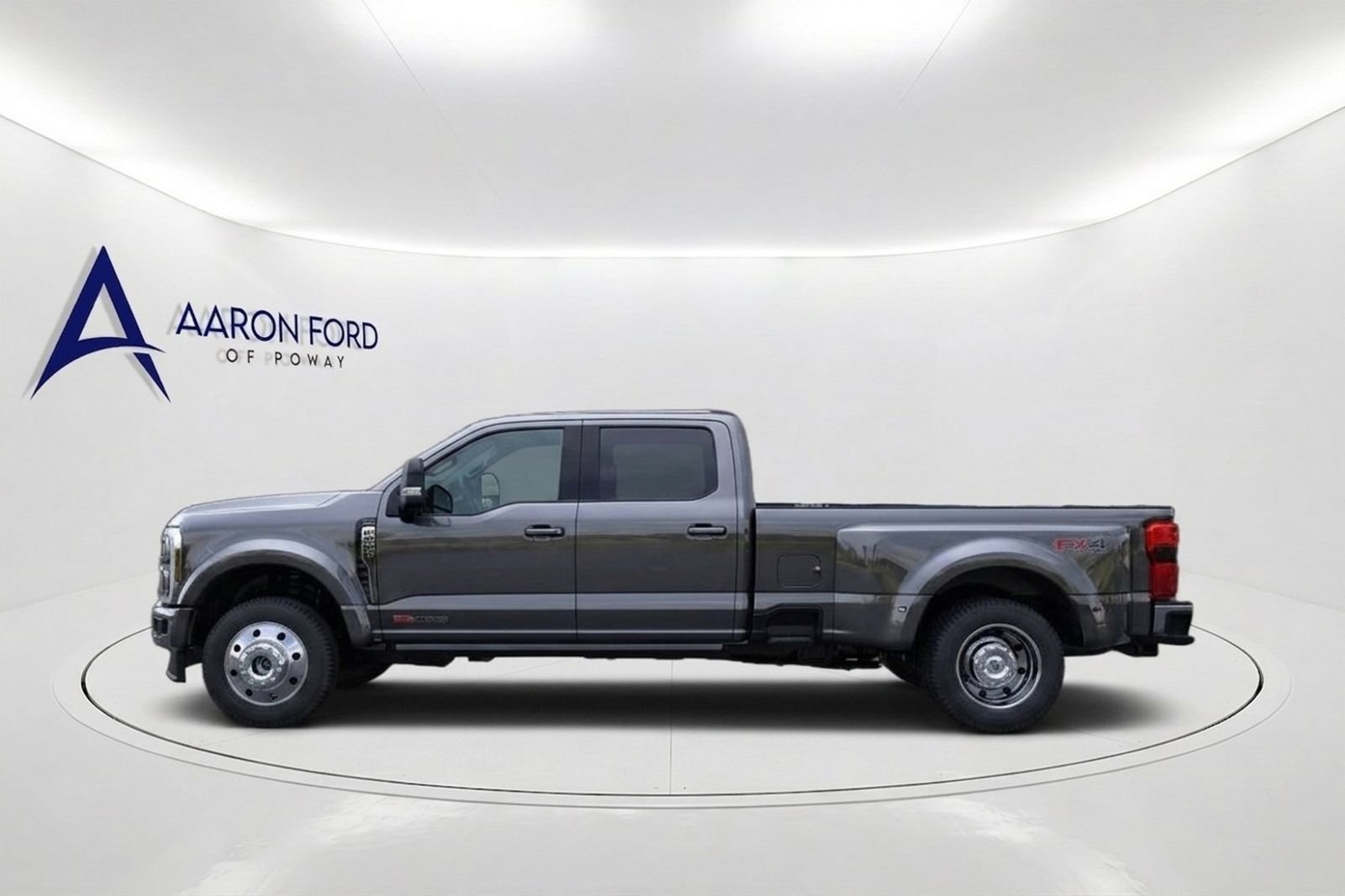 New 2026 Ford F450 Lariat w/ Lariat Ultimate Package AWD/4WD image 3