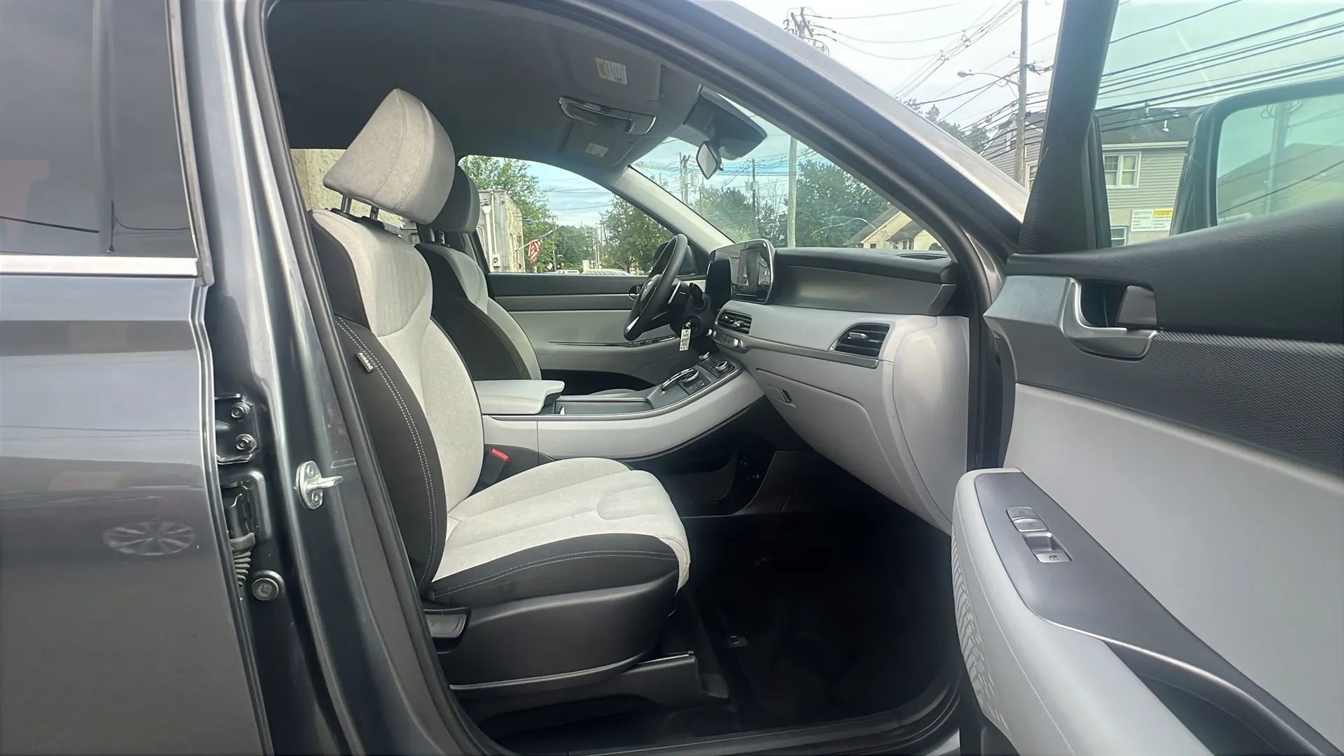 Used 2022 Hyundai Palisade SE image 33